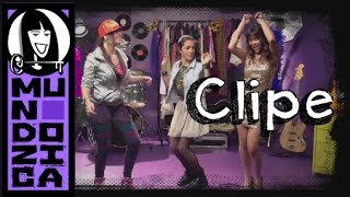 Video thumbnail of "Zica e os Camaleões - Por Nada (Clipe Oficial)"