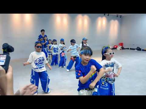 Tiktok Dance Trend T9/2026 💙🩶🤍