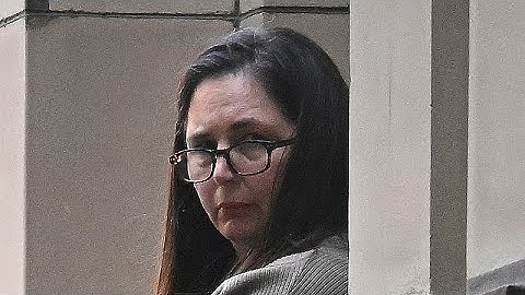 Une Australienne reconnue coupable d'un triple homicide après avoir servi des champignons vénéneux
