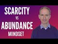 Scarcity vs Abundance Mindset - 10 Vital Differences Revealed