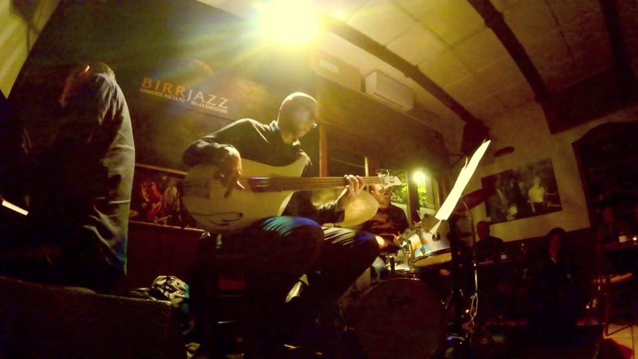 Watch Roberto Tarenzi Trio, in "MORANTE". Featuring Dario Deidda and Roberto Pistolesi. on YouTube Watch Roberto Tarenzi Trio, in "MORANTE". Featuring Dario Deidda and Roberto Pistolesi. on YouTube