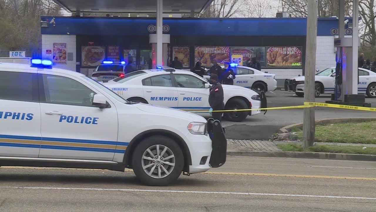 One dead in triple shooting in Whitehaven - YouTube