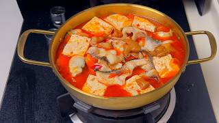 Hot Pot with pork Intestine and Fish Slices | Easy Homemade Hot Pot