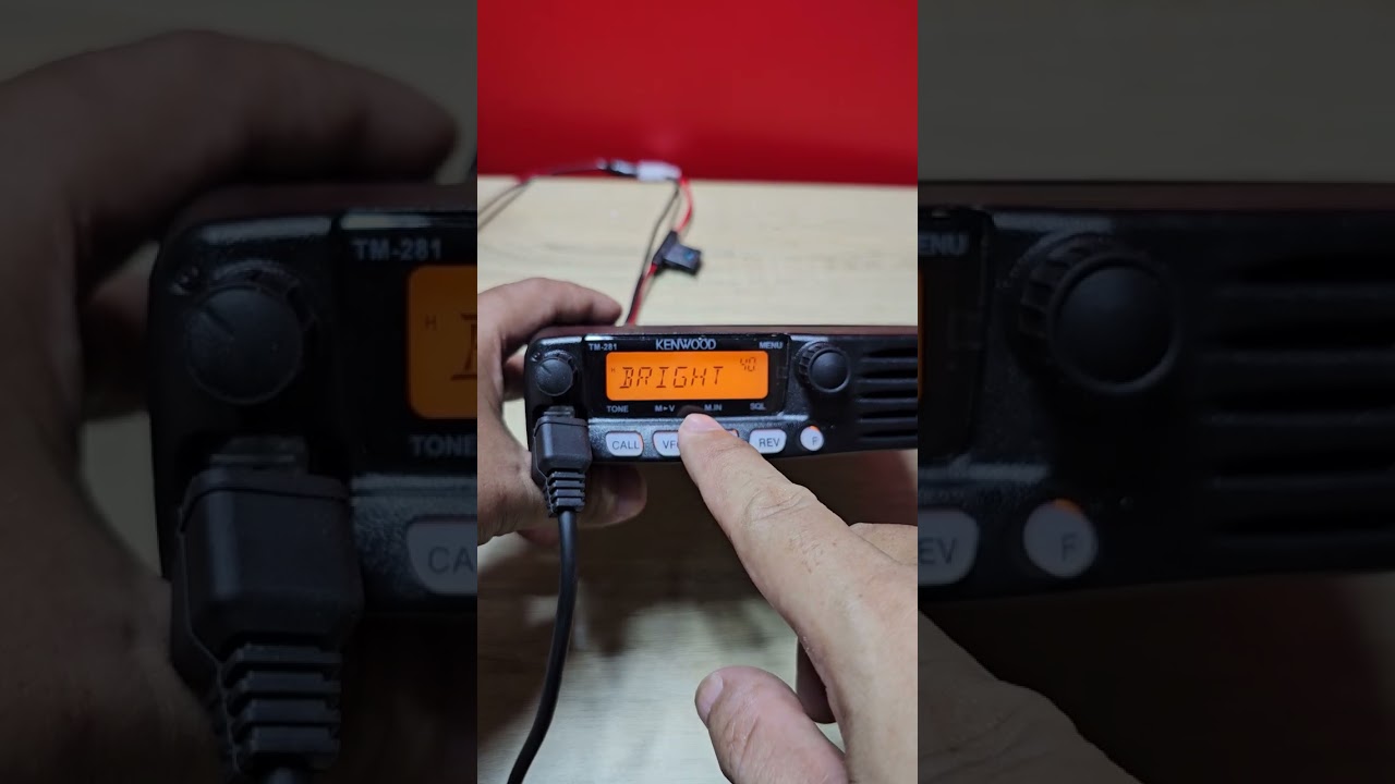 วิธีปิดไฟหน้าจอ Kenwood TM281