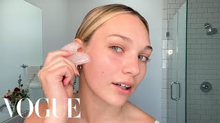 Maddie Ziegler's Guide to Colorful Eye Makeup | Beauty Secrets | Vogue