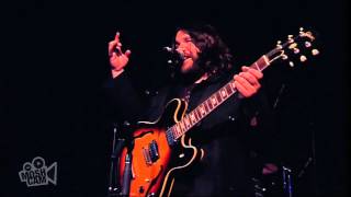 The Magic Numbers - Throwing My Heart Away - Intro (Track 14 of 21) | Moshcam