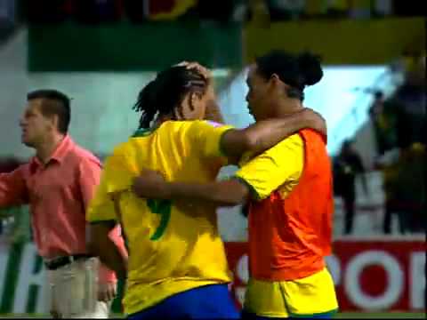 Brasil 3x0 Peru Primeiro gol Luís Fabiano Melhores Momentos