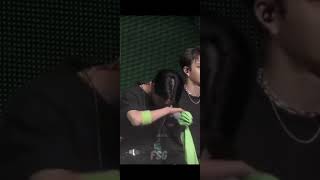 Felix Neden Ağlıyor?