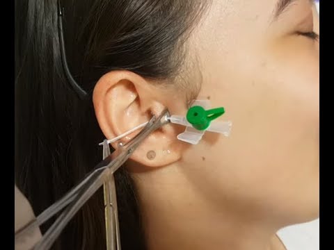 Porno skonm tomosha qilish Nelly Verkhovskaya kafeda porno va uyatchan pirog