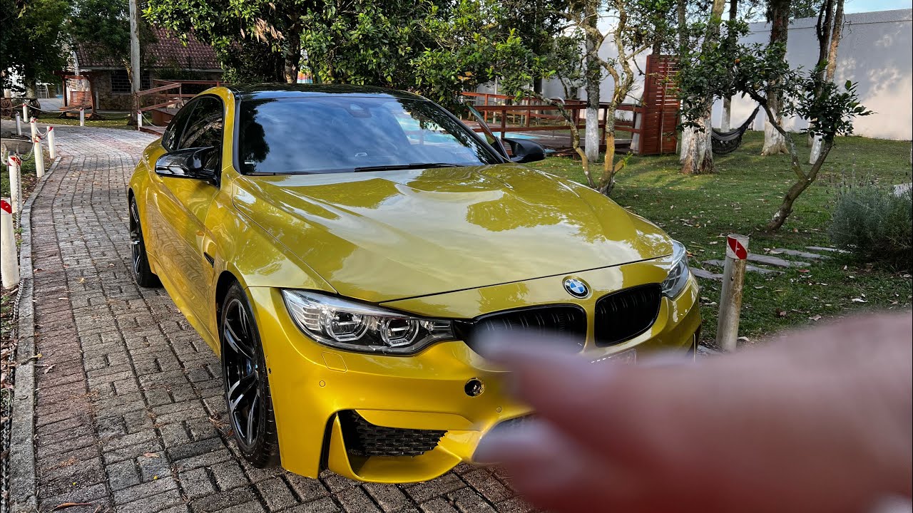 ASMR Car Tapping - BMW M4 - Asmr dentro do carro e triggers variados