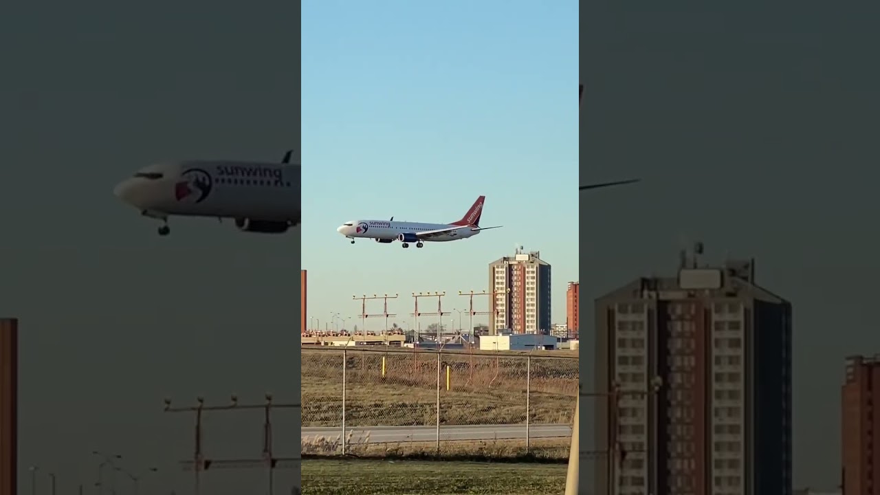 Sunwing Airlines Boeing 737-8FN Cancun to Toronto 