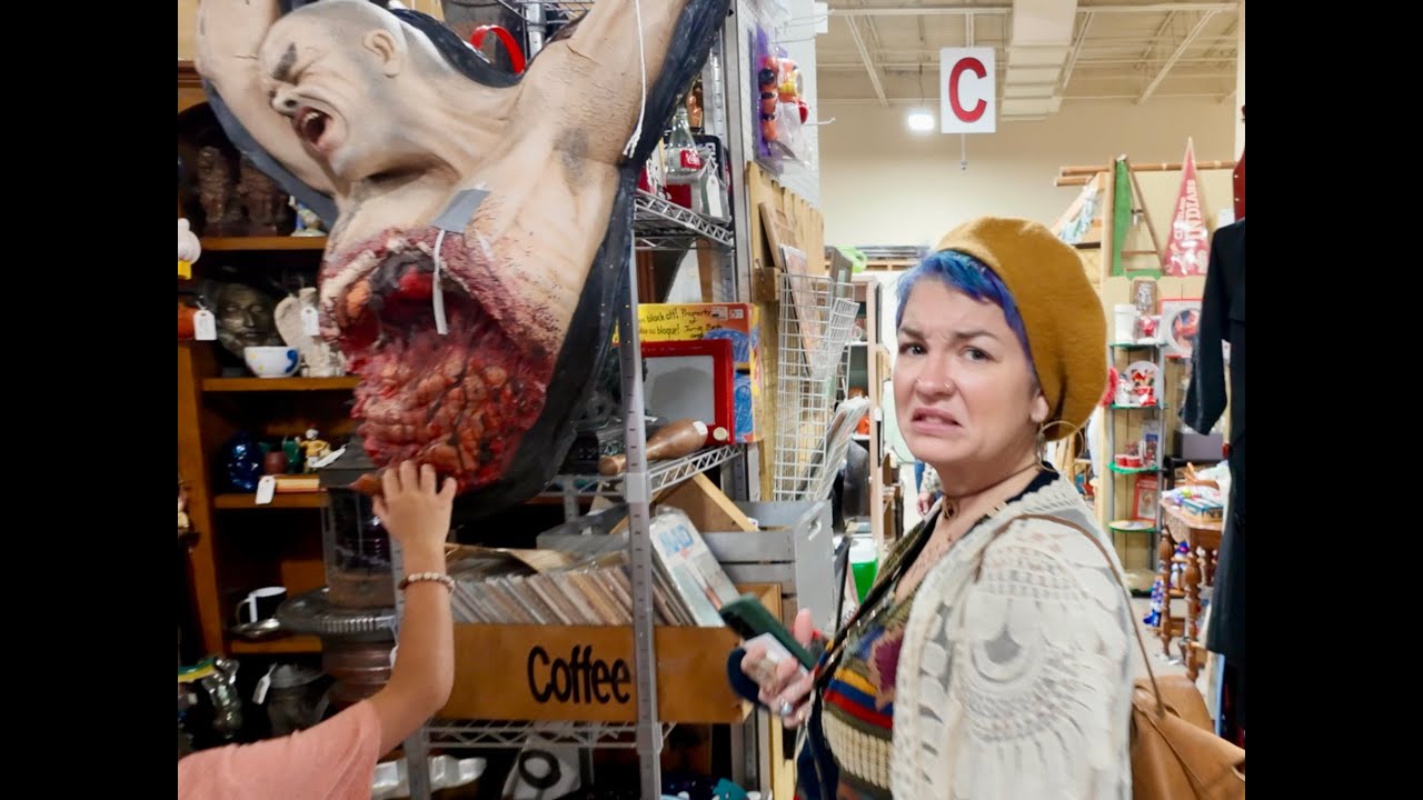 Largest vintage Disney antique store | day out with the fam