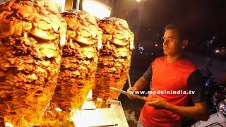 Burn Chicken Slices with Masala and Serve with Flat Frankie
