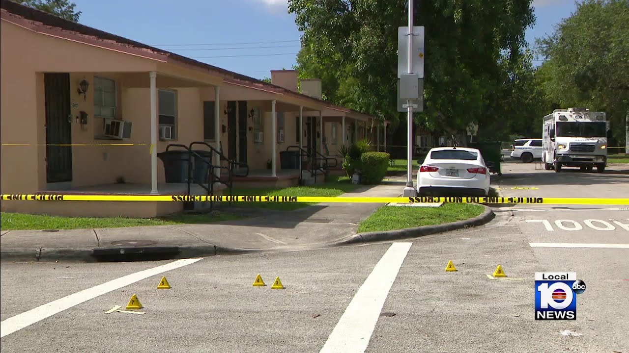 Officer shoots at dog after woman attacked in Miami, police say - YouTube