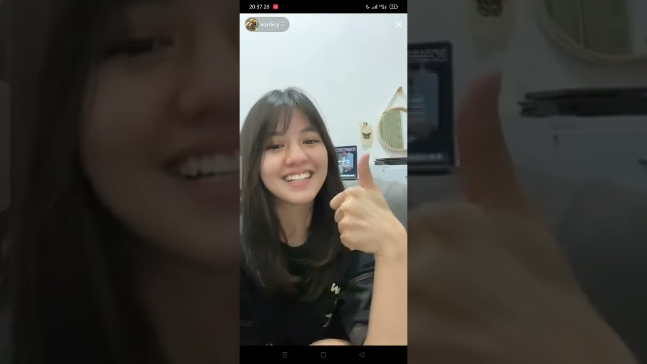 ONIC VONZY Live Tiktok