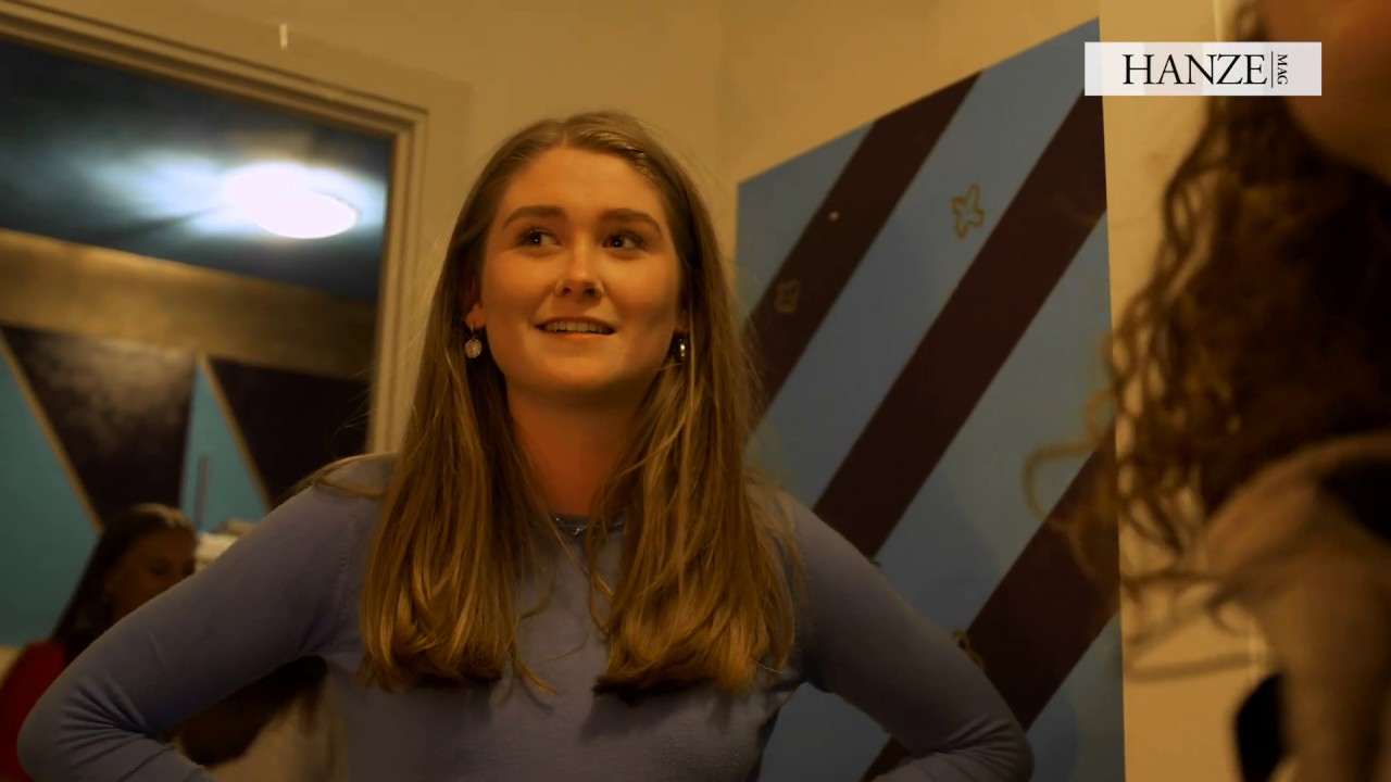 Binnenkomers, s02e01: Vindicat dameshuis Pitstop