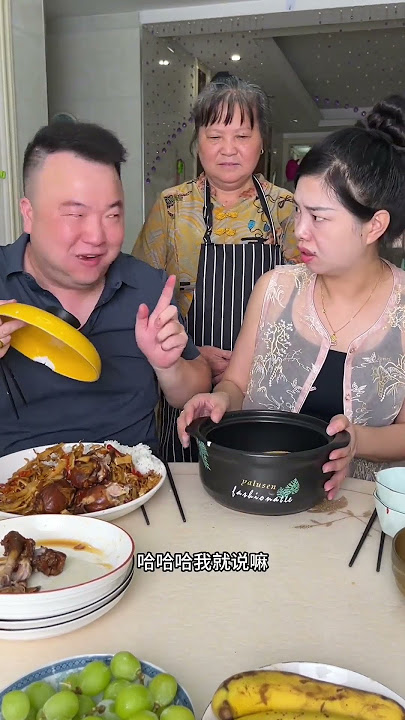 My stingy husband asked me to eat vegetables, but I ended up eating braised pork.