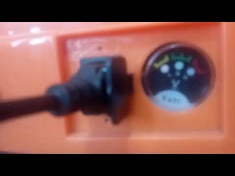 How to charge electrical spray pump