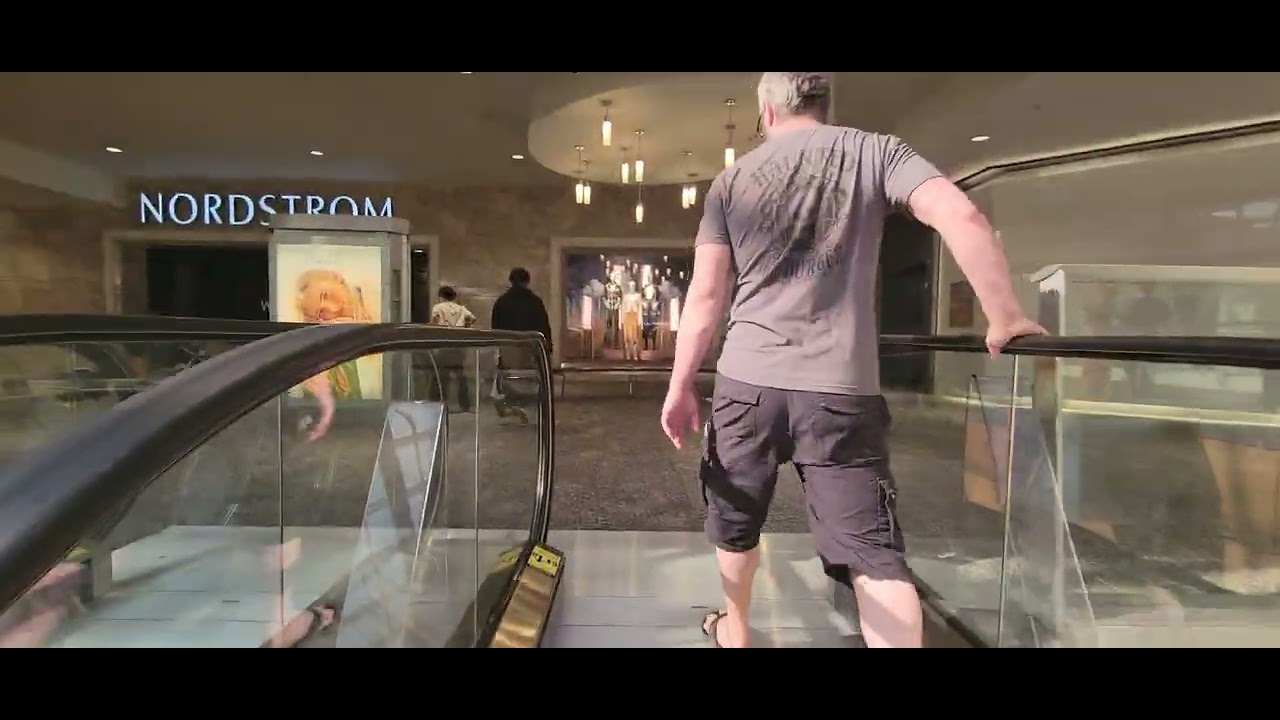 Kone Escalators near Nordstrom at Galleria Mall, Dallas, TX YouTube