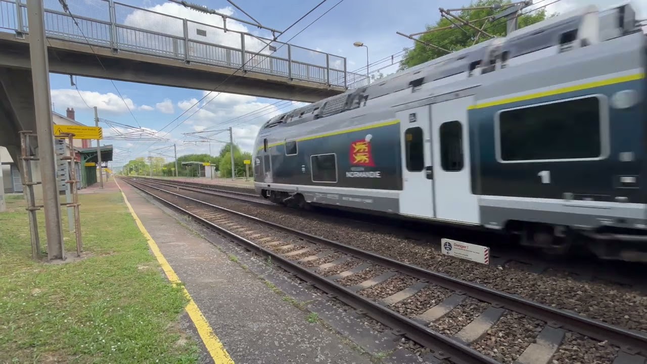Compilation de trains en gare de Pont de l’Arche (27)