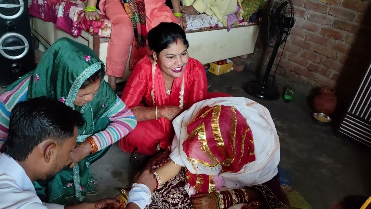 दुल्हन घर आई भाभी जी की मुंह दिखाई ❤❤👍👍👍👌👌👌