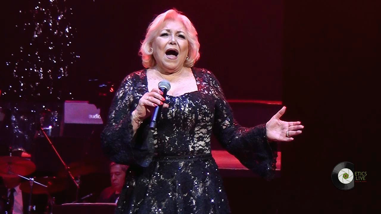 Estela Núñez - Lágrimas y lluvia | Celebrando el amor ( Arena Monterrey )