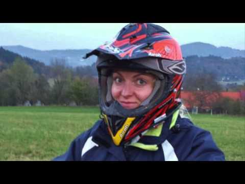 HARD ENDURO GIRL