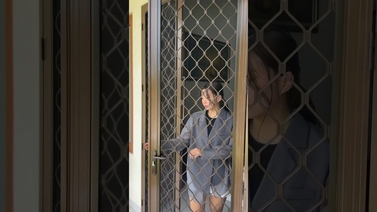 Pintu Teralis dan Kasa Nyamuk Magnet Batam | Onna Batam #studioartinterior #onnabatam