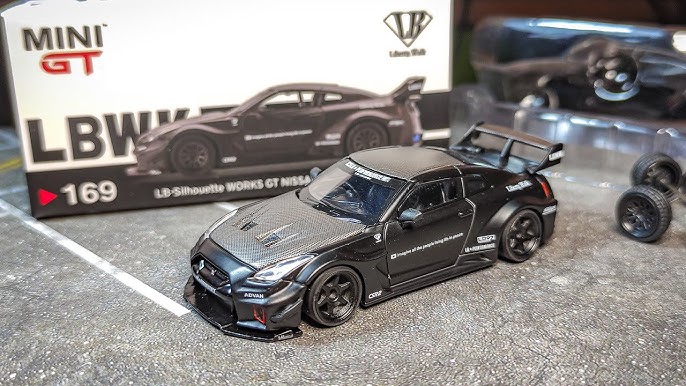 MINI-GT 1/64 LB-Silhouette WORKS GT 35GT-RR Ver.1 Infinite Motul