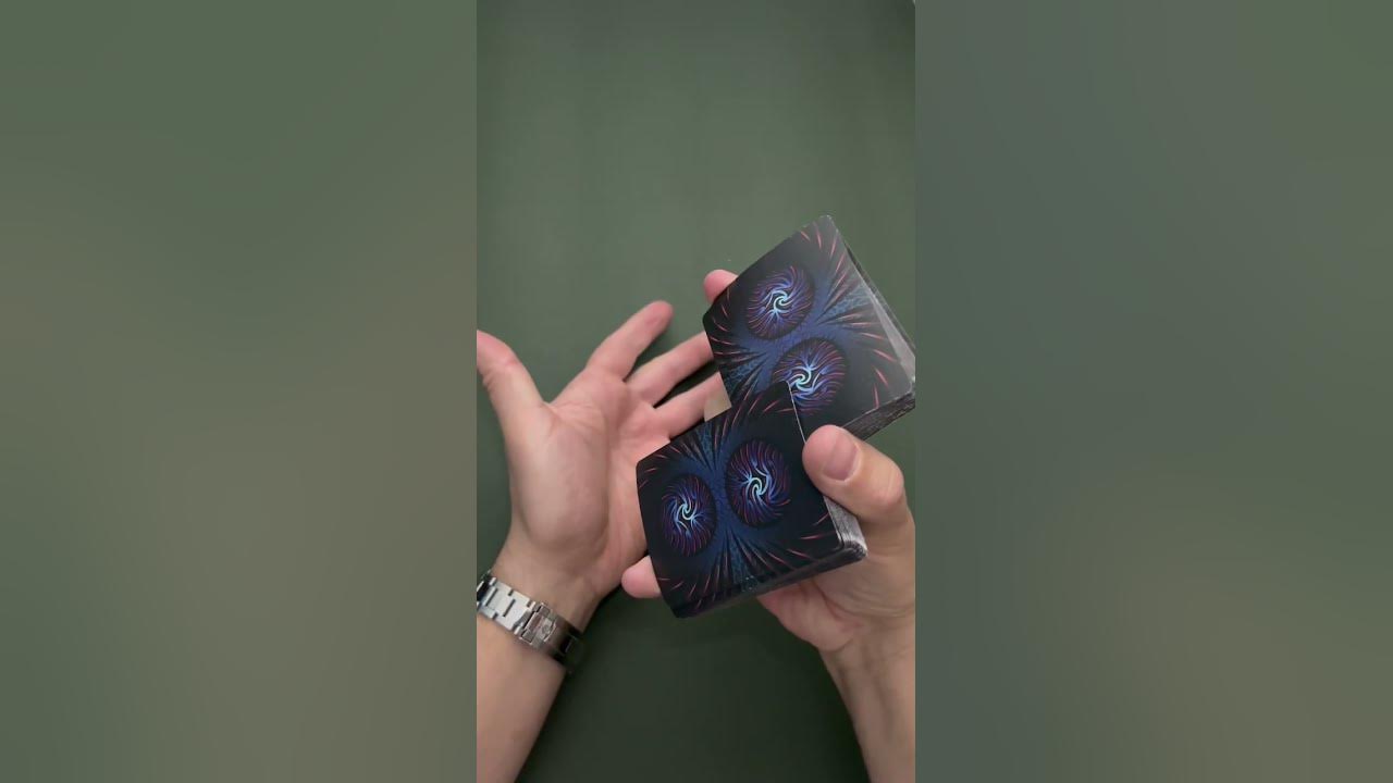 Space cascade #cards#cardtrick#cascade#cardistry