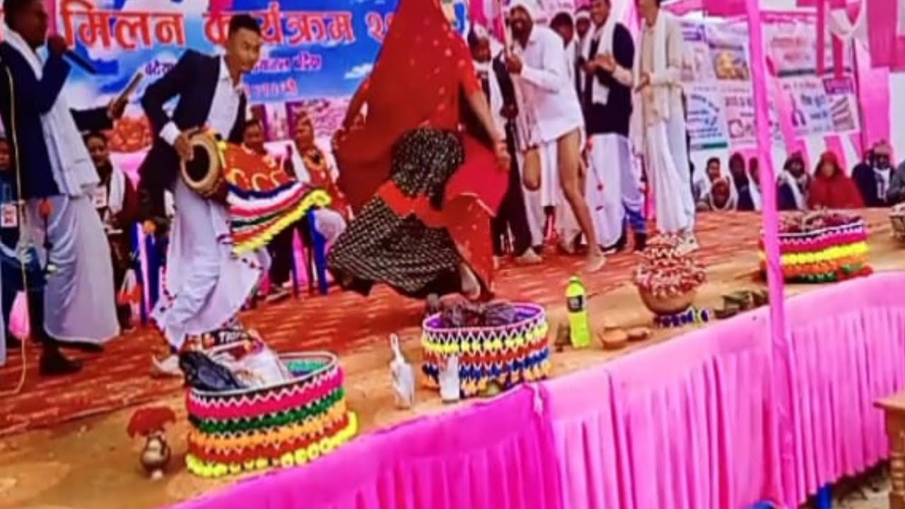 THARU HURDUNGWA NACH  (by baba kharak chhaniya)