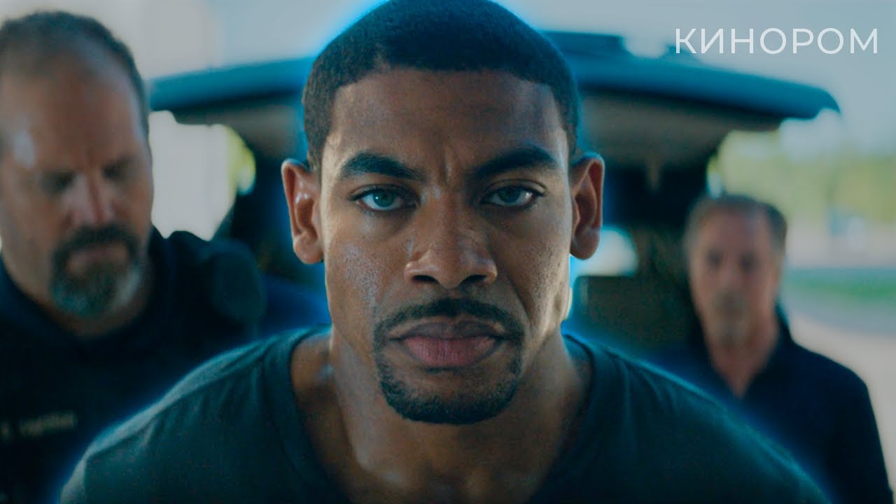 Продажные КОПЫ ЖЕСТКО ИЗДЕВАЛИСЬ над ним, не зная, что он — элитный ветеран армии США.