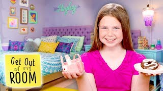 Watch full episodes with universal kids on tv or stream peacock!
https://bit.ly/unikidslinktree. siblings hayley and liam help claire
jbj create the u...