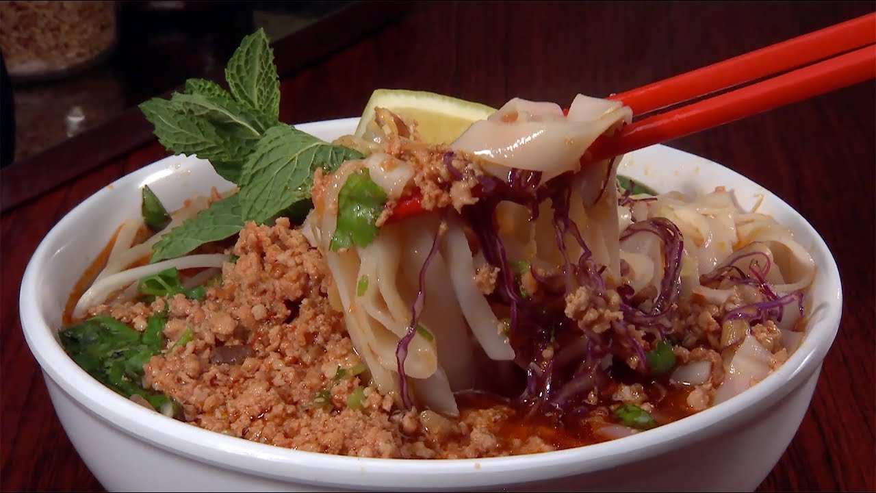 Buck's of Woodside, Noodles Pho Me, Gardenias Check, Please! Bay Area