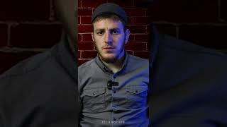 Не смог произнести слова Шахады из за пыли на весах.