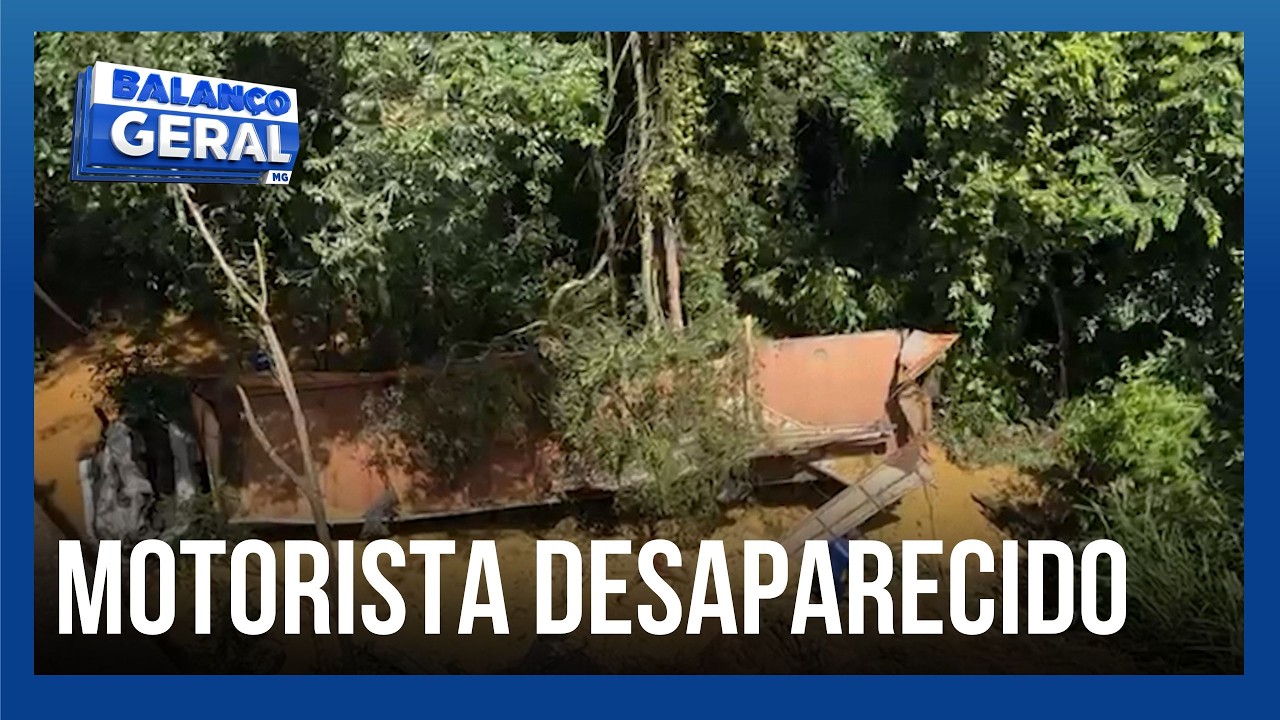 Bombeiros buscam motorista de carreta que caiu de ponte: informações no local