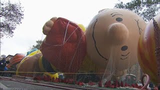 High winds could ground Thanksgiving Day Parade balloons