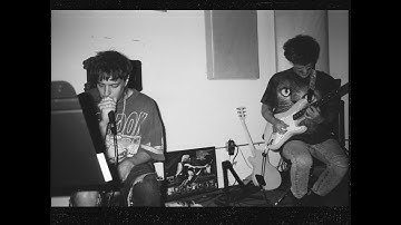 The Voidz - Leave it in my Dreams (Official Audio w/ Lyrics)