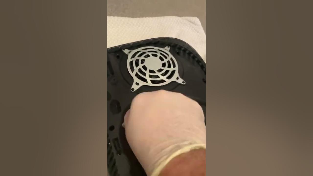 Fixing PS5 scratches caused accidentally by faceplate removal YouTube