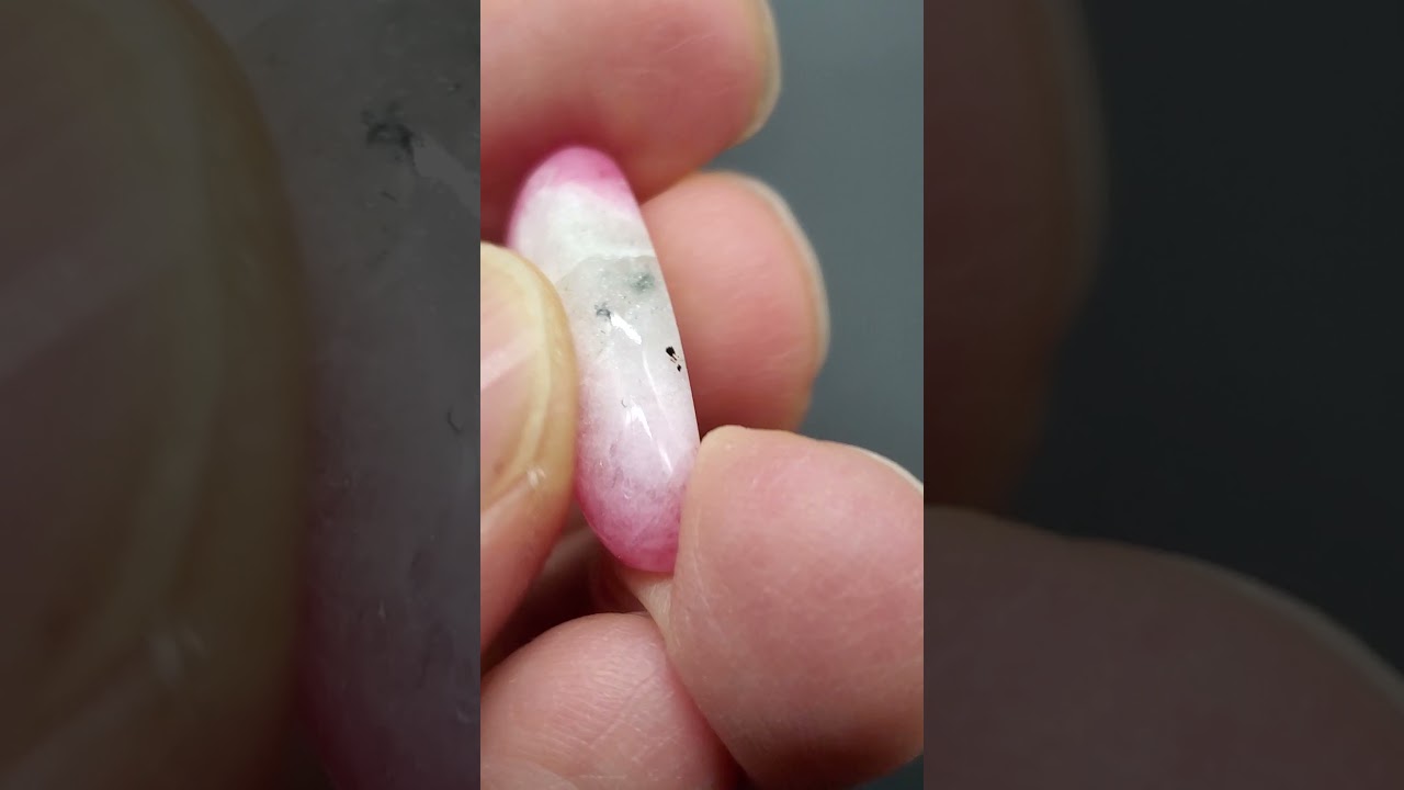 入手困難！超希少石！高波動グリーンランド産ツグツパイト（ツグツープ