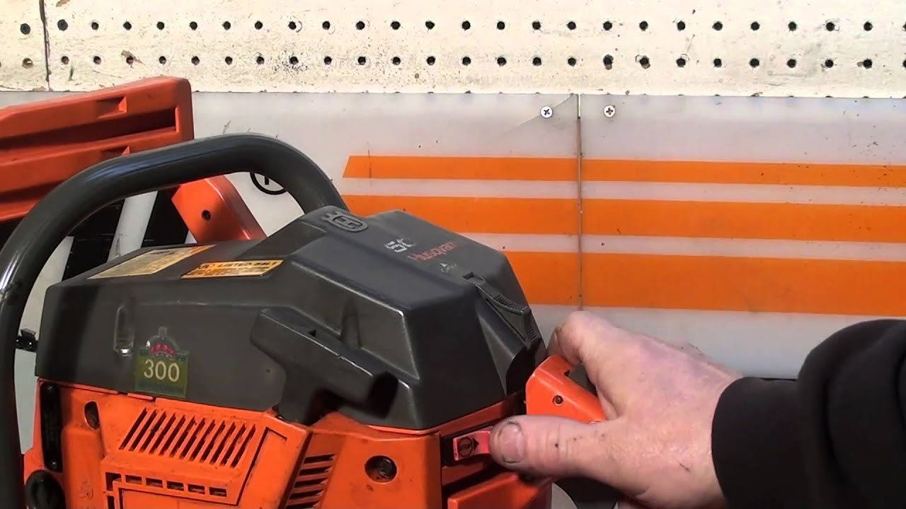 The chainsaw guy shop talk Husqvarna 50 chainsaw 2 17