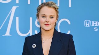 JoJo Siwa Reveals Pressure to Label Her Sexuality: Why "Lesbian" Felt Limiting & Embracing "Queer" Net Worth