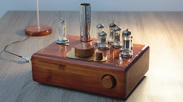 Pulse counting FM prijímač s elektrónkami