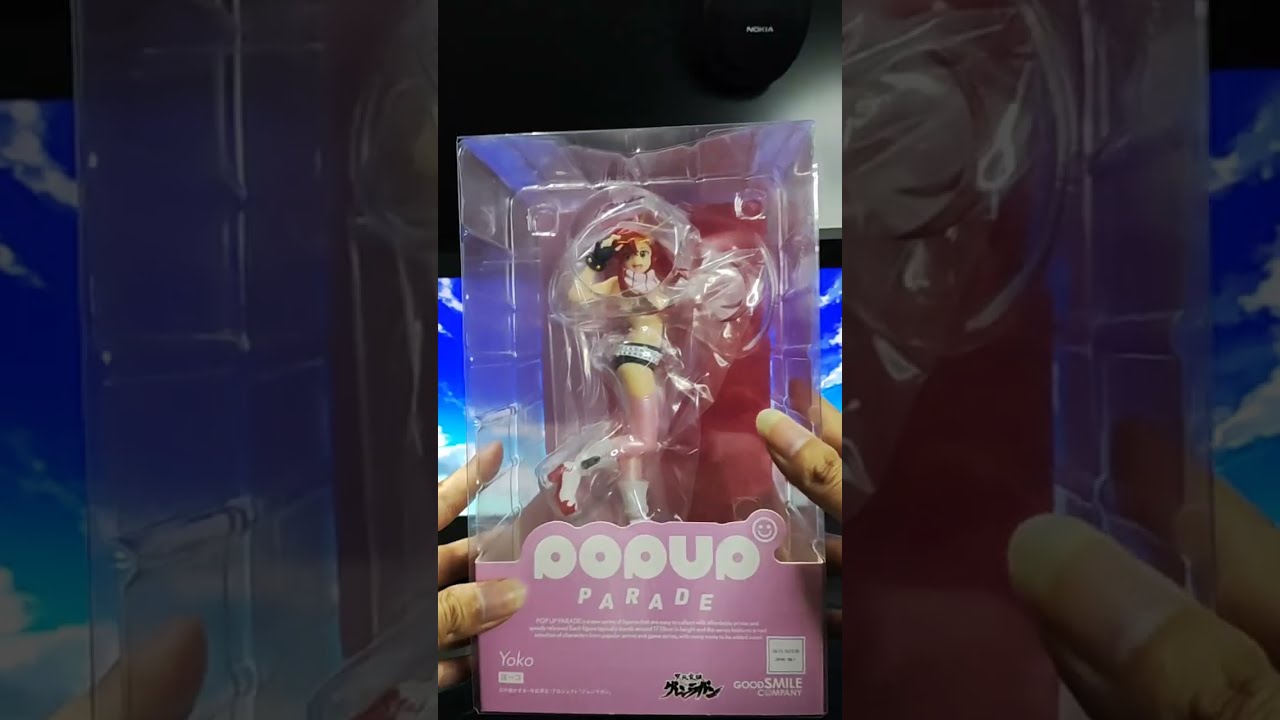 POPUP parade yoko littner 