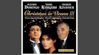 Miniatura de vídeo de "Plácido Domingo - When a Child is Born (Live)"