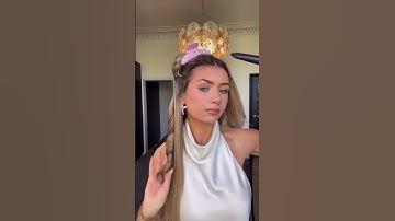 Say hello to effortless summer waves 🐚☀️ Styled with ghd creative curl wand 💫