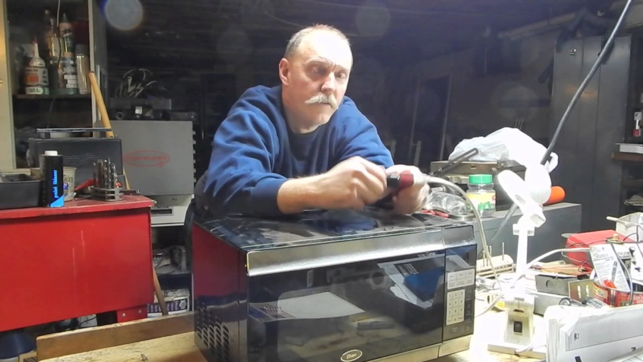 A dead Microwave oven Part 1 of 2
