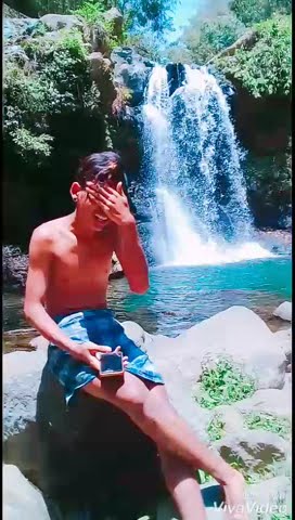 Story WA jadul..tidak pakai celana😂