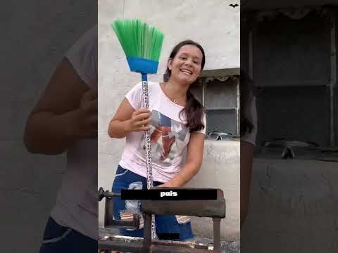 Cette femme gagne de l’argent avec des déchets en plastique ♻️ #recyclage #business #plastique