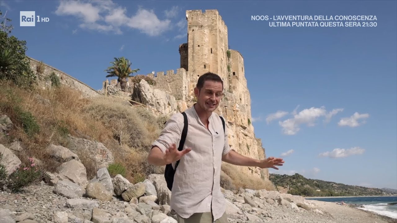 Il borgo di Roseto Capo Spulico - Camper 28/07/2025